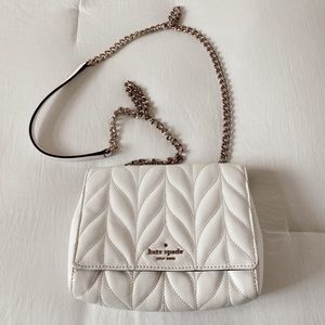 KATE SPADE WHITE CROSS BODY
